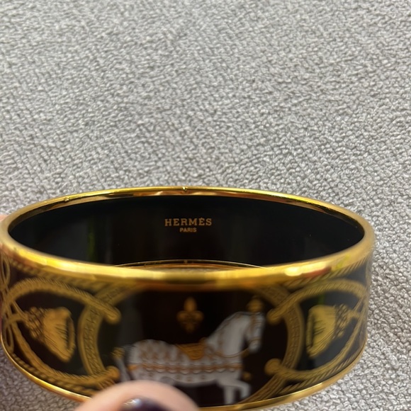 Hermes bangle bracelet with horse black & gold - Picture 2 of 8